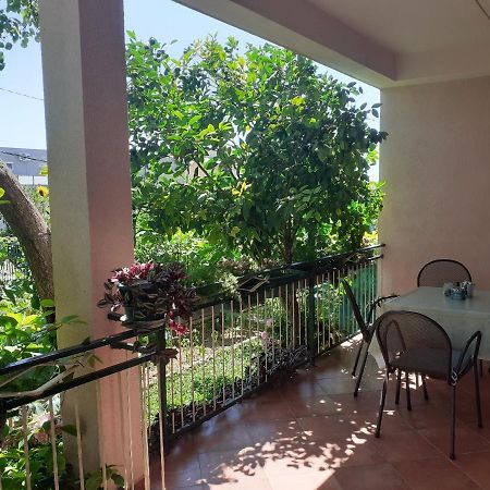 Jordan Apartment Kastela Ngoại thất bức ảnh