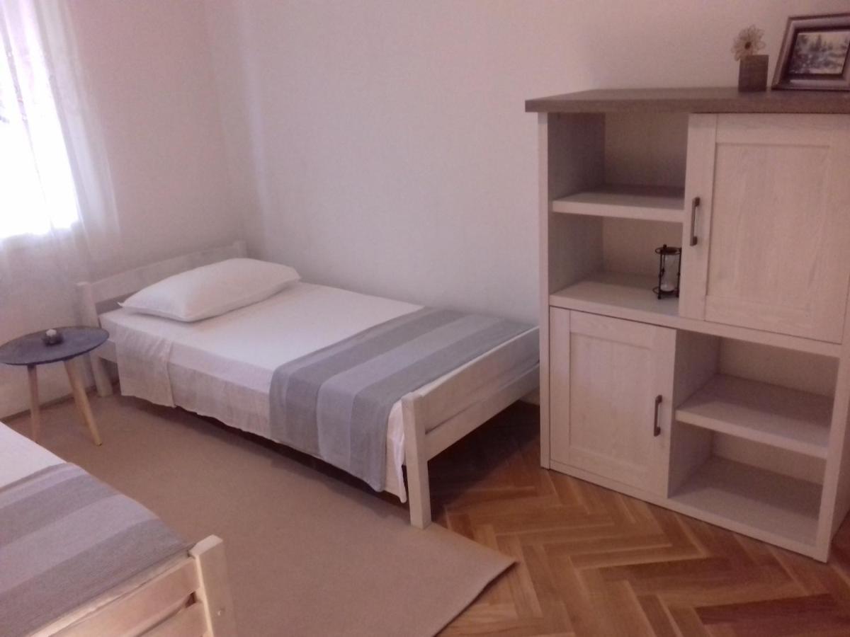 Jordan Apartment Kastela Ngoại thất bức ảnh