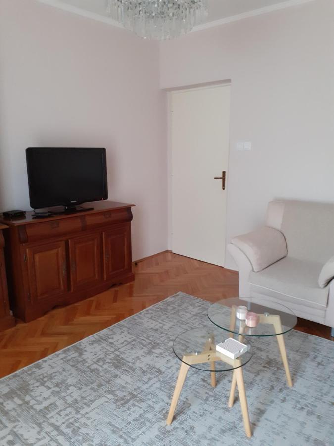 Jordan Apartment Kastela Ngoại thất bức ảnh